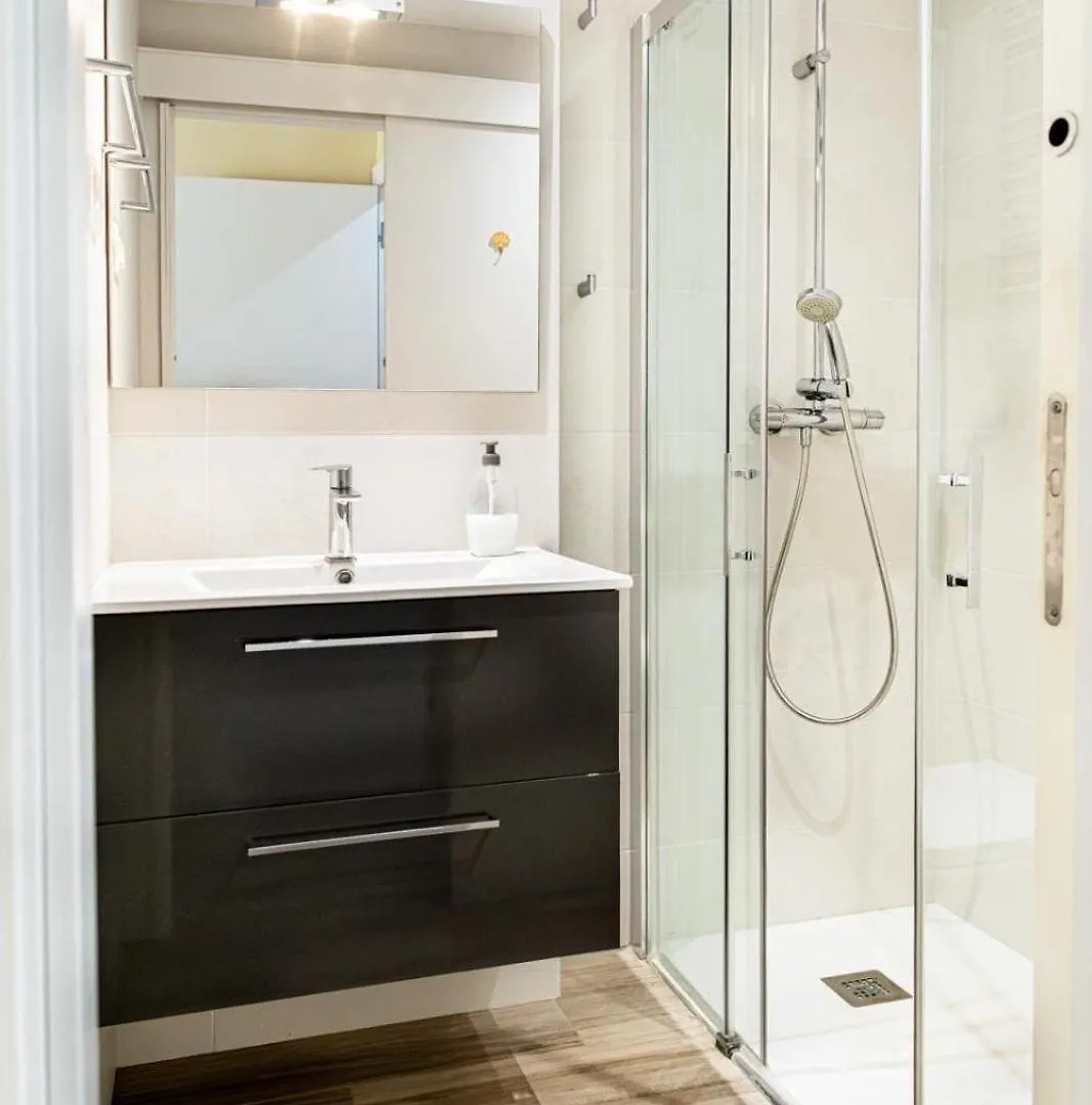 Apartmento Con Piscina Y Pista De Tennis Palafrugell